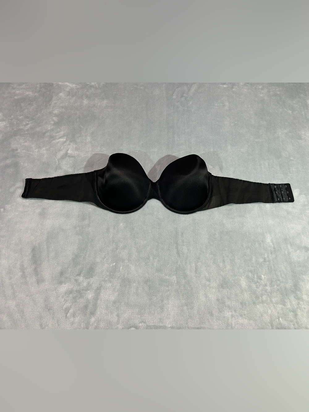 Victoria Secret Bio fit Black Strapless Bra-34D